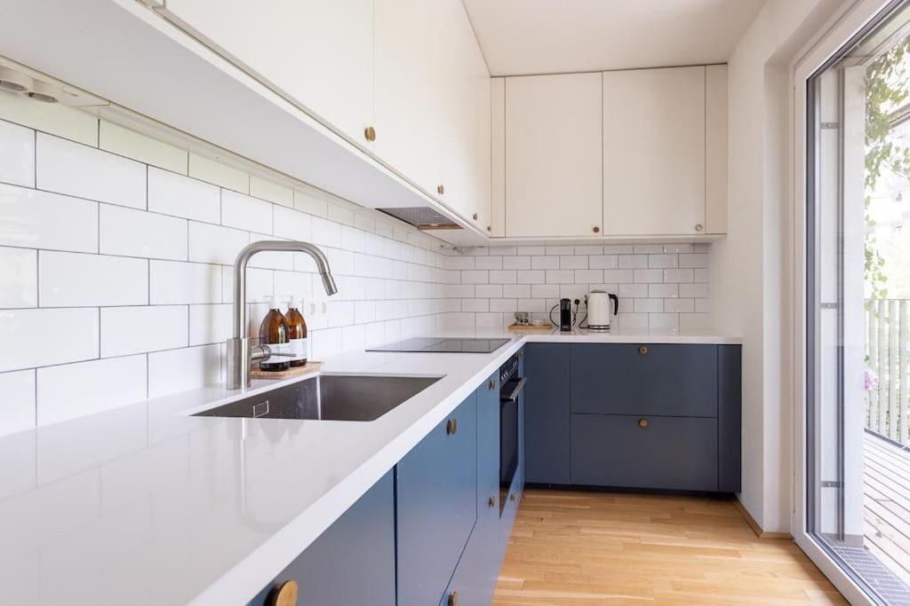 Dream Apartment - Central And Quiet With Ac And Free Parking Garage ウィーン エクステリア 写真