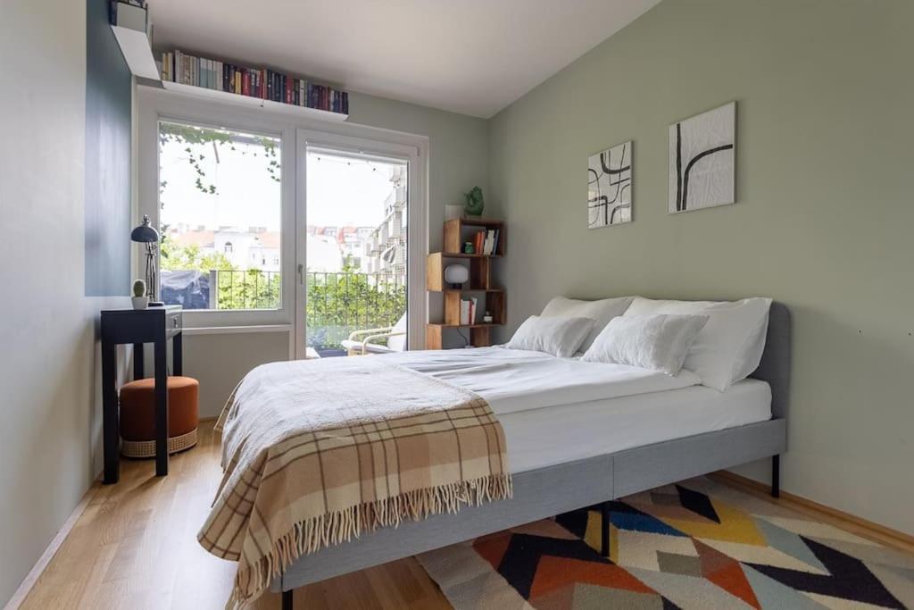 Dream Apartment - Central And Quiet With Ac And Free Parking Garage ウィーン エクステリア 写真